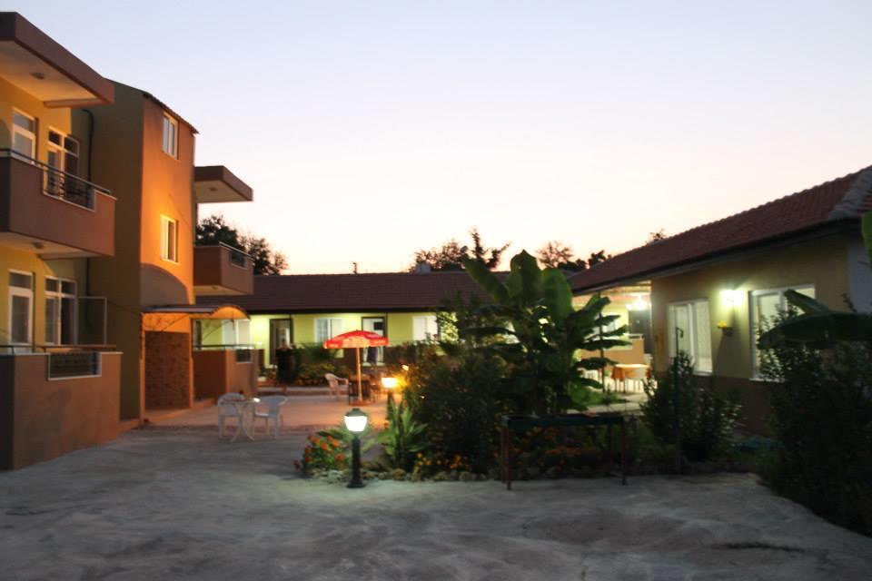 Esmeralda Apart Butik Otel คิซิลอท ภายนอก รูปภาพ