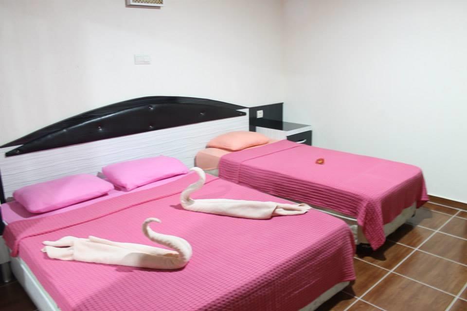 Esmeralda Apart Butik Otel คิซิลอท ภายนอก รูปภาพ