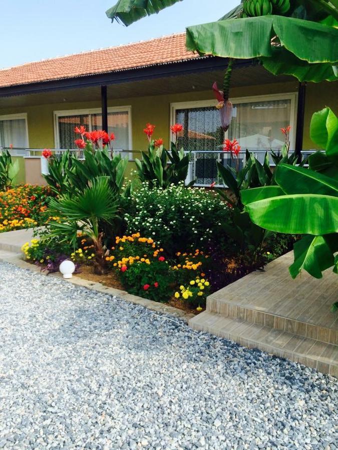 Esmeralda Apart Butik Otel คิซิลอท ภายนอก รูปภาพ